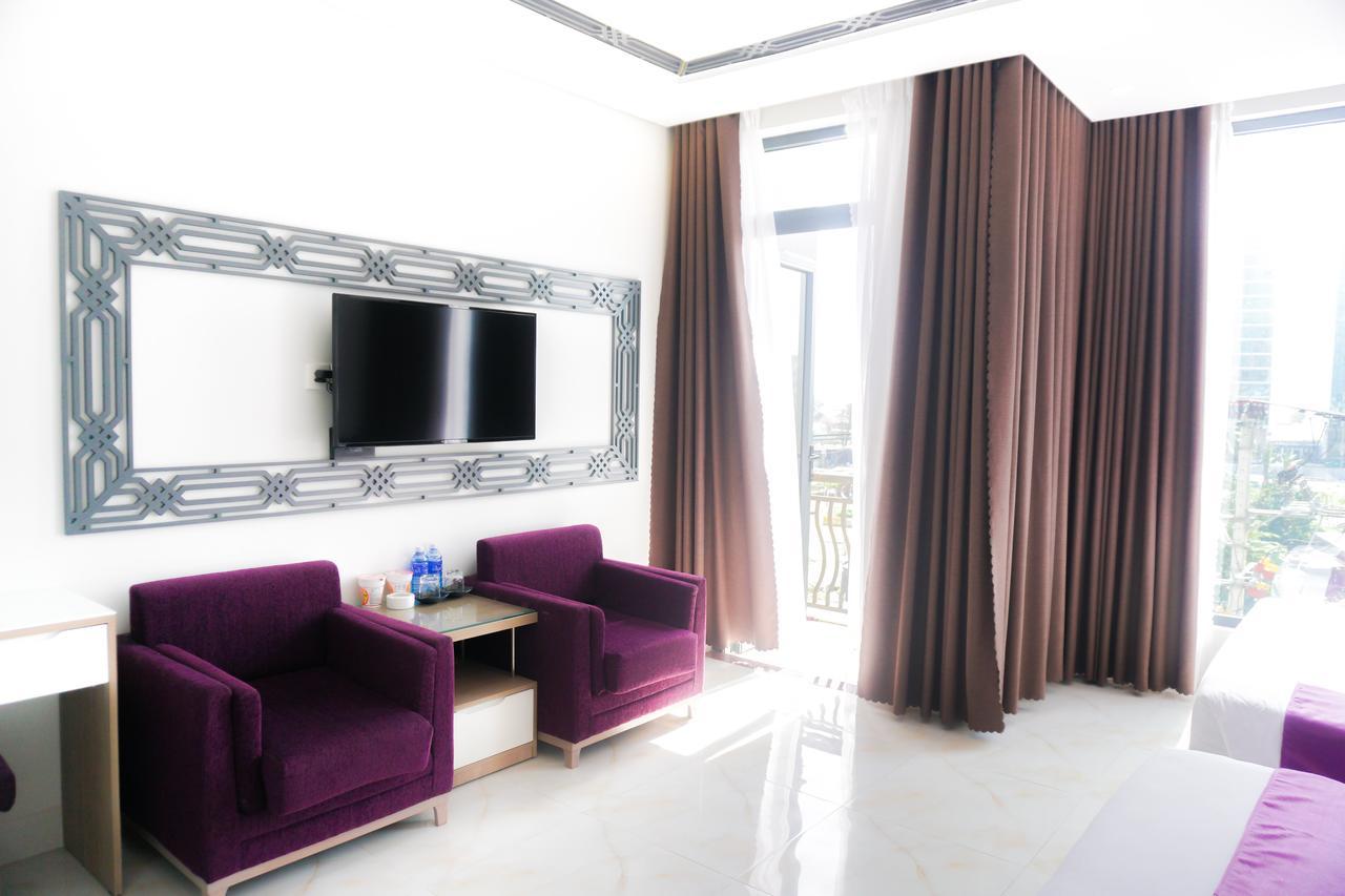 Hong Phuc Hotel 4 Da Nang Bagian luar foto